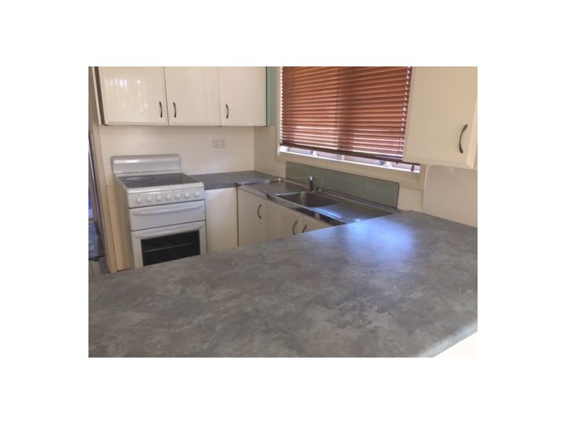 14 St John Drive, Croudace Bay NSW 2280