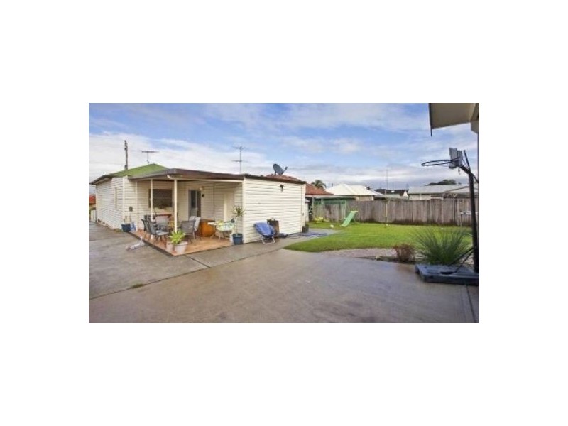 37 Stanley Street, Belmont NSW 2280