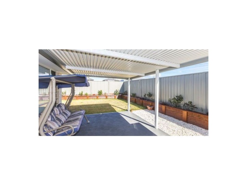 10 Foveaux Street, Cameron Park NSW 2285