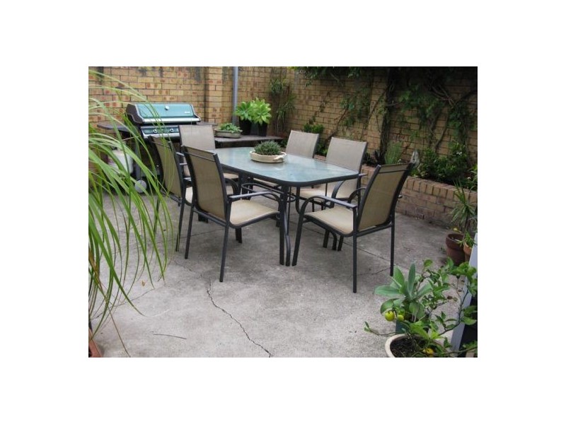 12 Young Street, Cooks Hill NSW 2300