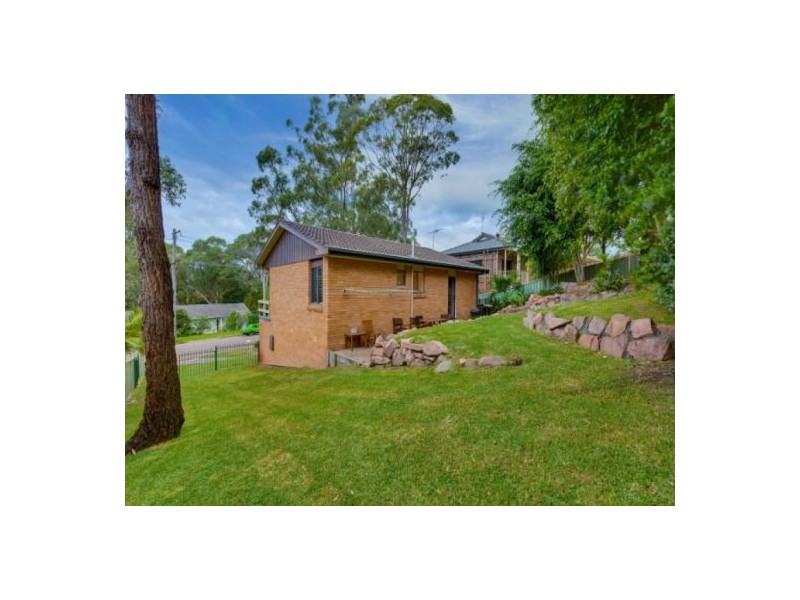 39 Lindsay Avenue, Valentine NSW 2280