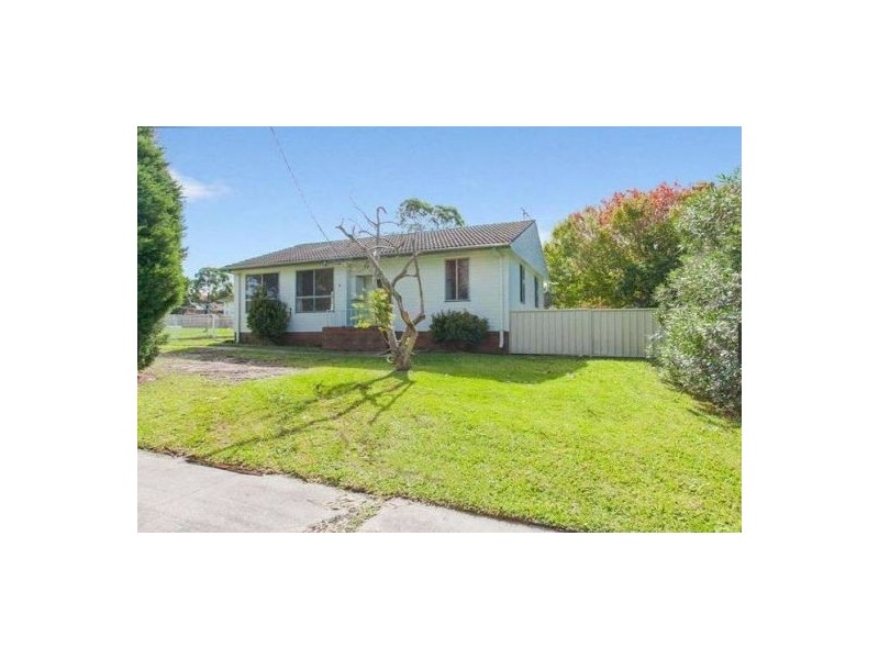 4 Corona Street, Windale NSW 2306