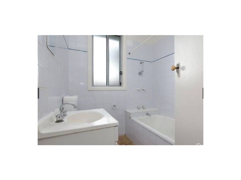 4 Corona Street, Windale NSW 2306