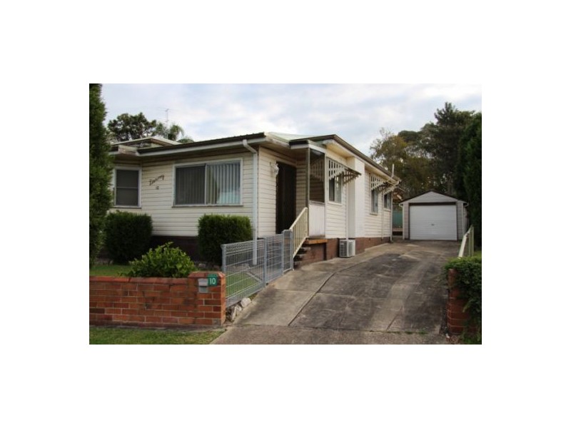 10 Floraville Road, Belmont North NSW 2280