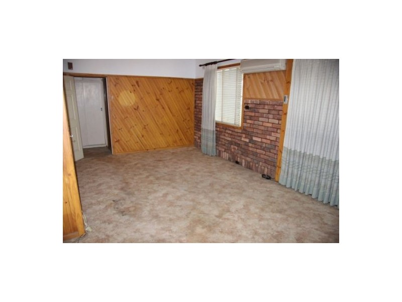 10 Floraville Road, Belmont North NSW 2280