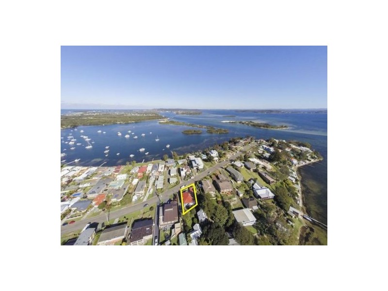 117 Marks Point Road, Marks Point NSW 2280