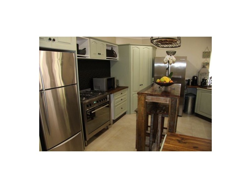 12 Agincourt Crescent, Valentine NSW 2280