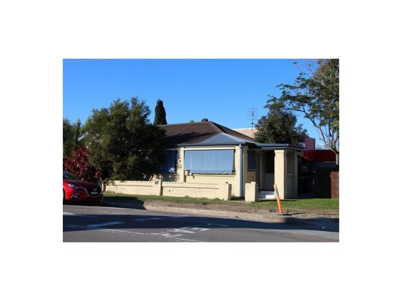 8 Maude Street, Belmont NSW 2280