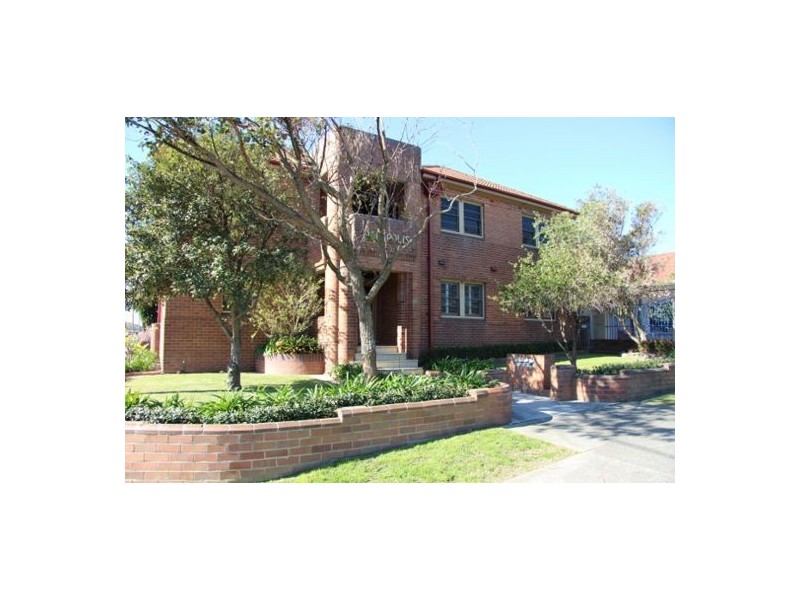 1/40 Parkway Avenue, Bar Beach NSW 2300