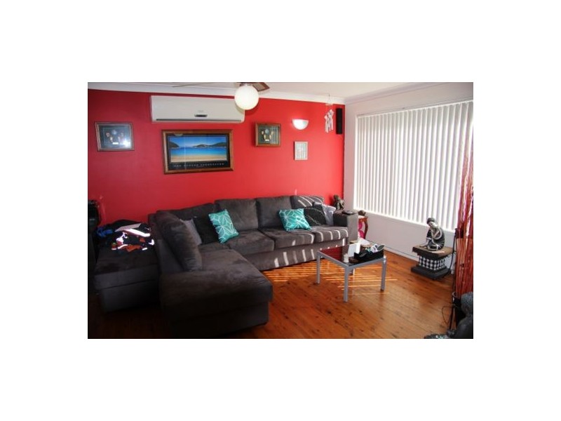 72 Old Belmont Road, Belmont North NSW 2280