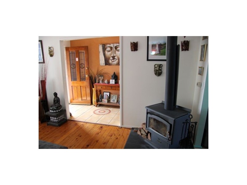 72 Old Belmont Road, Belmont North NSW 2280