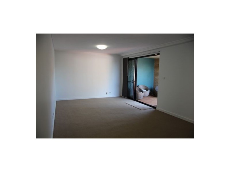 1/9 Howard Street, Warners Bay NSW 2282