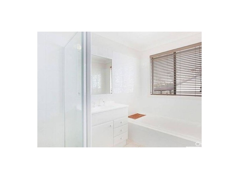 47 Cain Street, Redhead NSW 2290