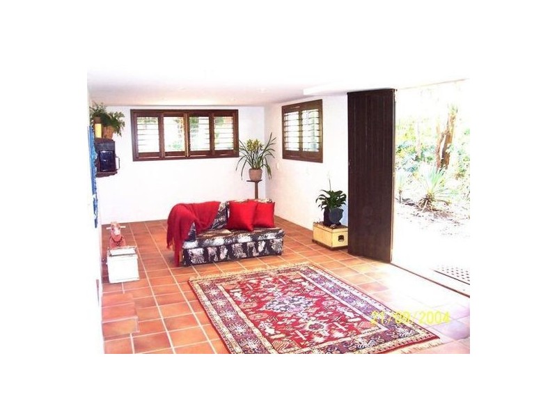 1 Lurnea Crescent, Valentine NSW 2280