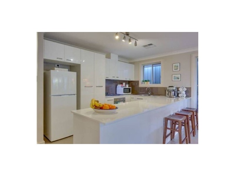 5 B John Darling Drive, Belmont North NSW 2280