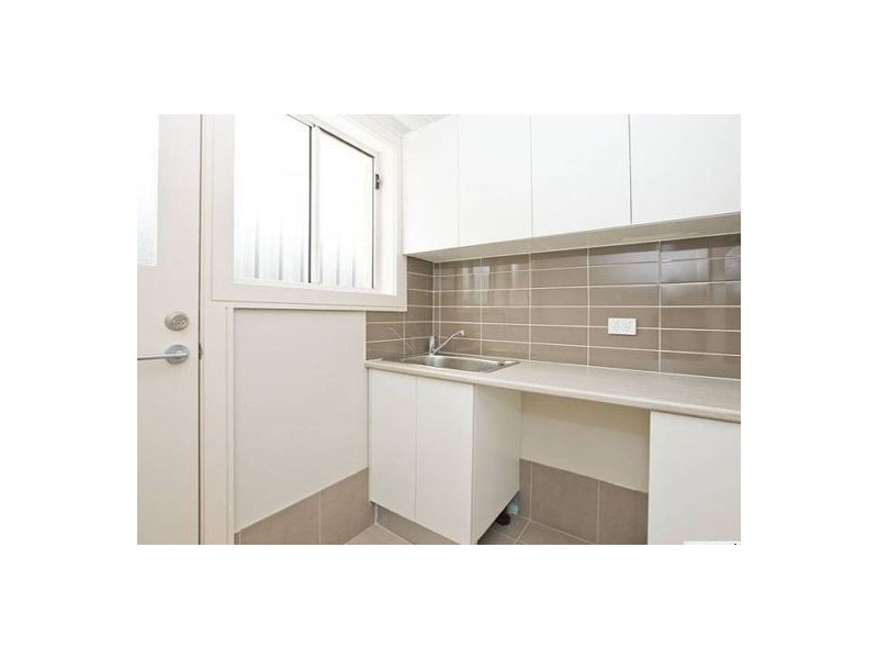 5 B John Darling Drive, Belmont North NSW 2280