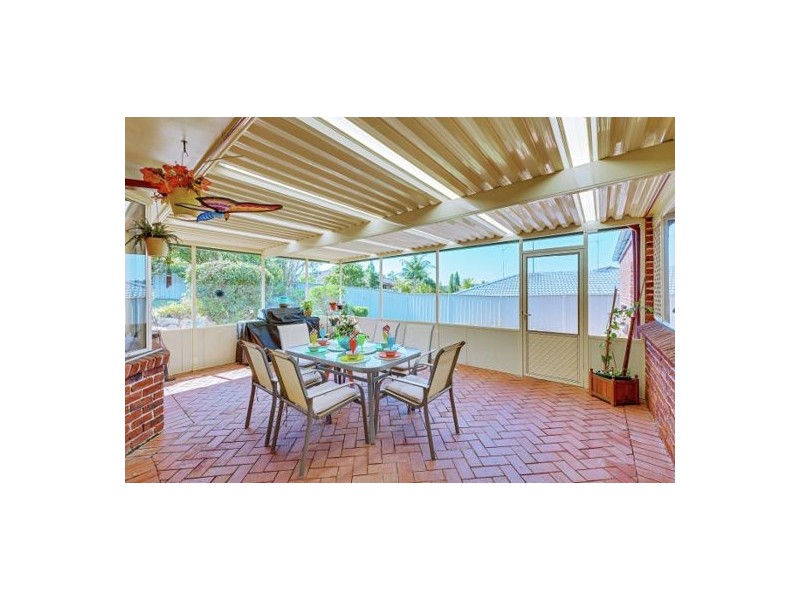 14 Lonsdale Grove, Lakelands NSW 2282