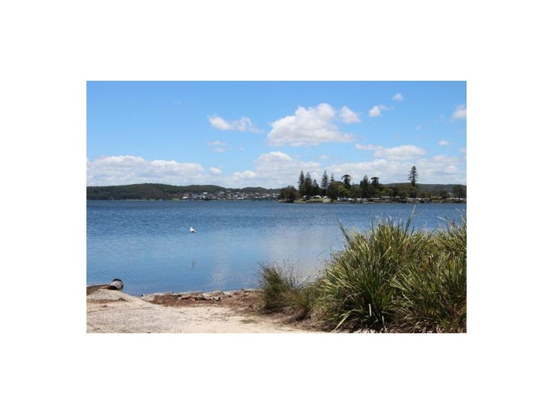 42 Village Bay Close, Marks Point NSW 2280