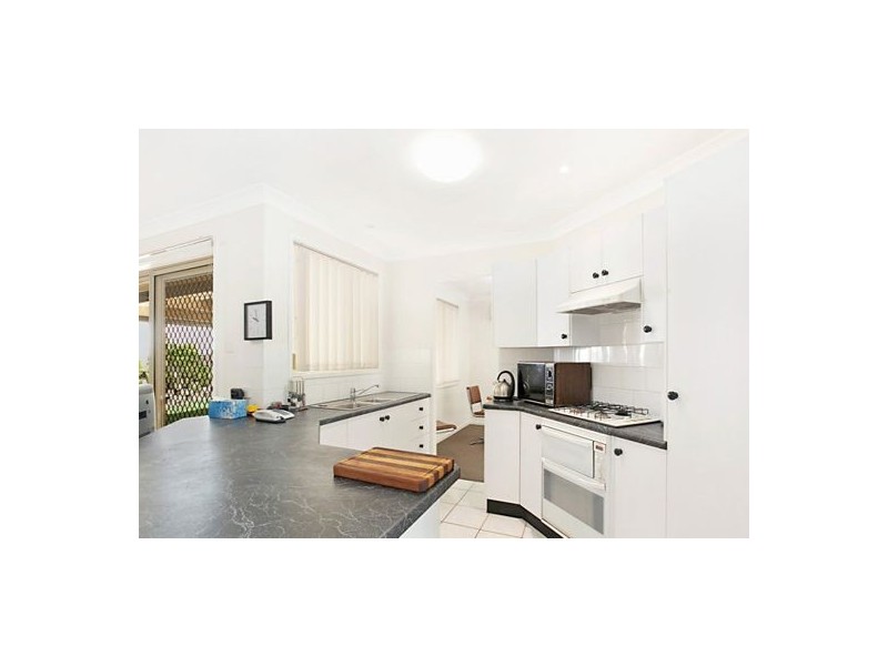 20 Cavalier Crescent, Valentine NSW 2280