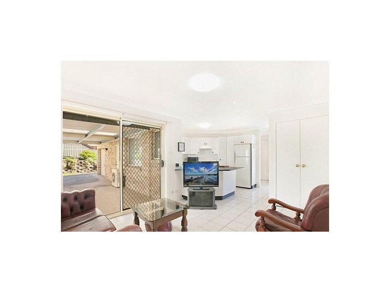 20 Cavalier Crescent, Valentine NSW 2280