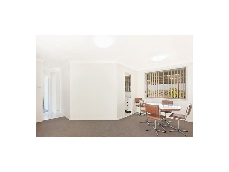 20 Cavalier Crescent, Valentine NSW 2280