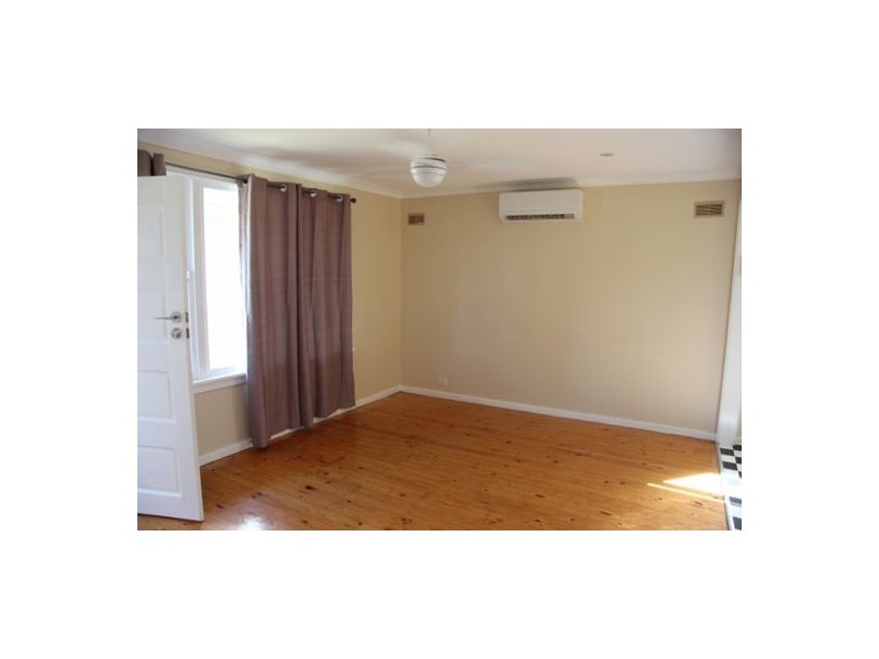 19 Cadaga Road, Gateshead NSW 2290