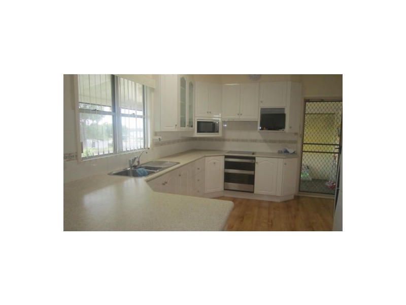 174 Wommara Avenue, Belmont North NSW 2280