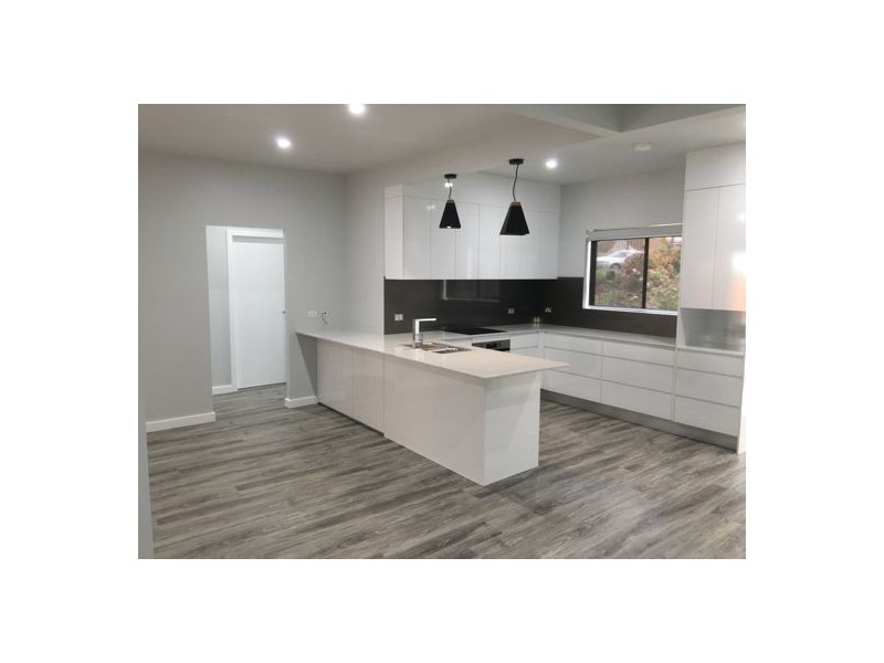 57 Mills Street, Warners Bay NSW 2282