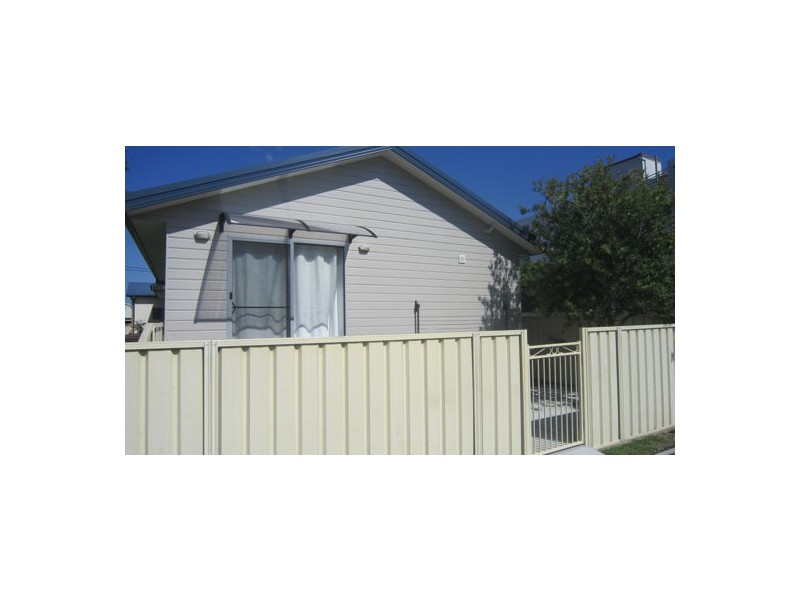 5A Ross Street, Belmont NSW 2280