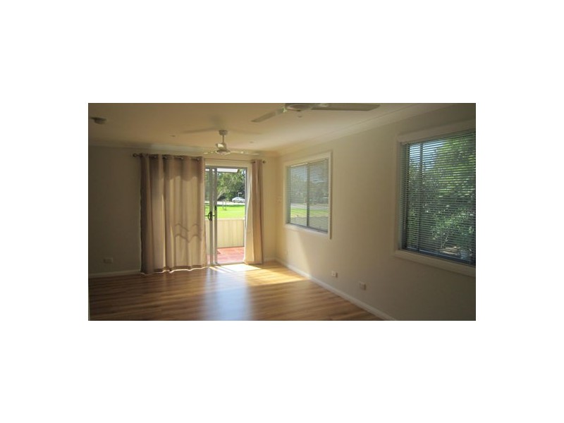 5A Ross Street, Belmont NSW 2280