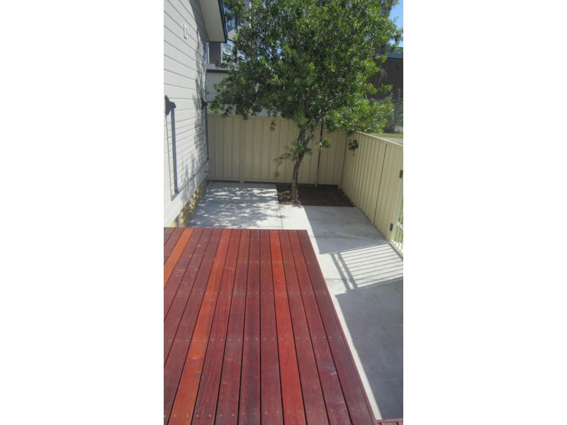 5A Ross Street, Belmont NSW 2280