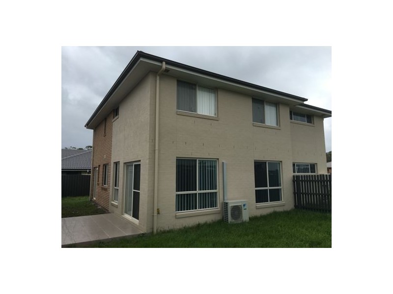 17 Jabiru Drive, Fern Bay NSW 2295