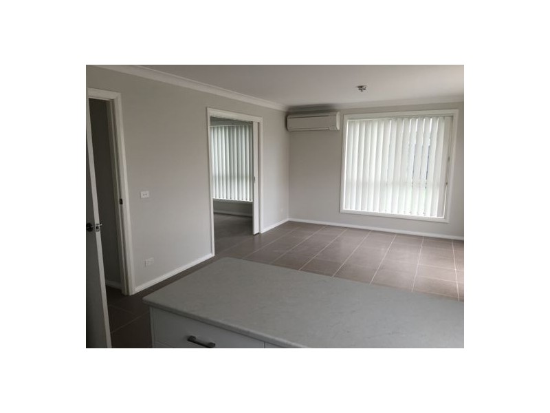 17 Jabiru Drive, Fern Bay NSW 2295