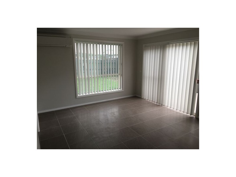 17 Jabiru Drive, Fern Bay NSW 2295