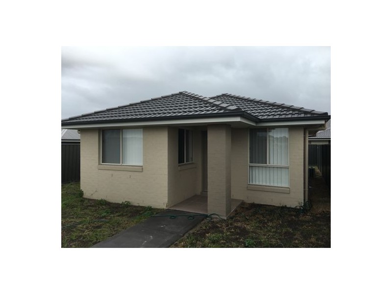 17 A Jabiru Drive, Fern Bay NSW 2295