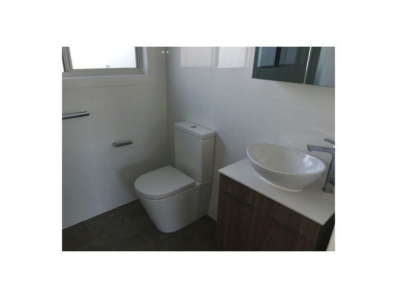 24 b Galgabba Street, Swansea NSW 2281