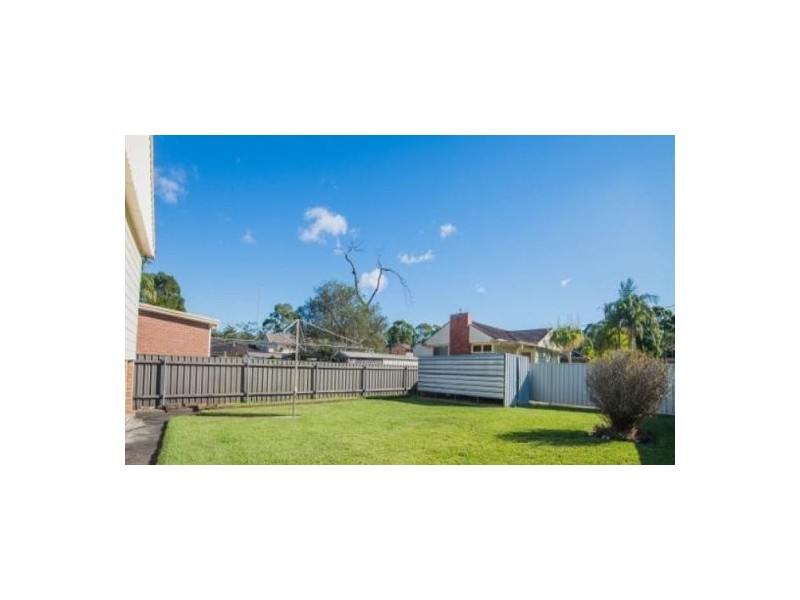 6 Winston  Street, Croudace Bay NSW 2280