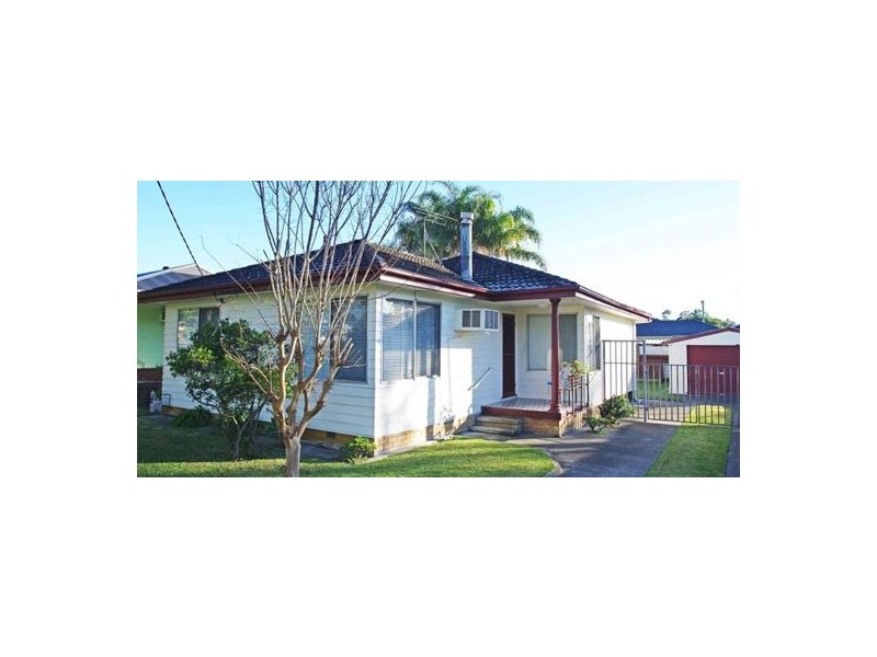 807 Main Road, Edgeworth NSW 2285