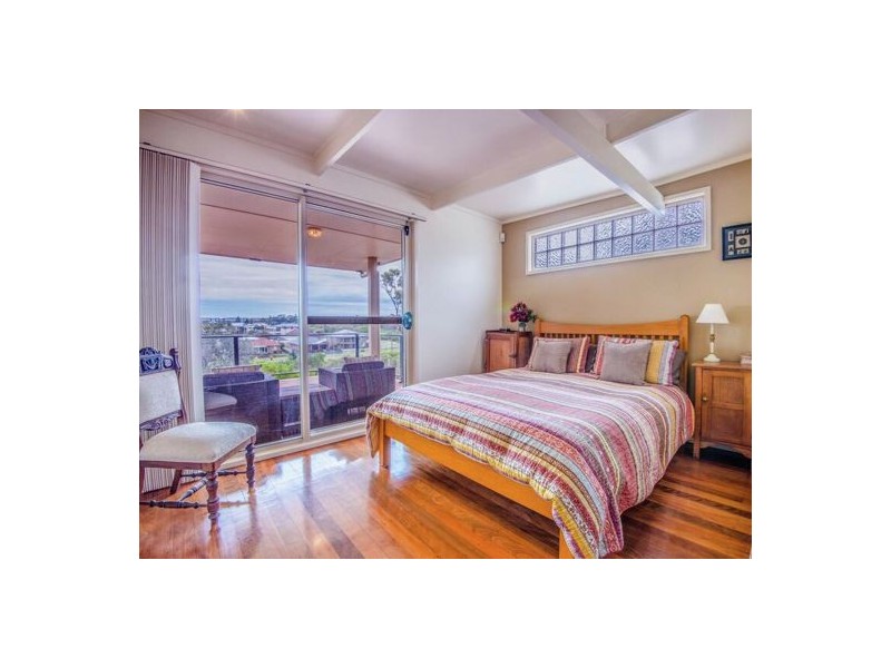 10 Alison Street, Redhead NSW 2290