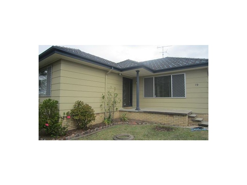 19 Alexander Street, Mount Hutton NSW 2290