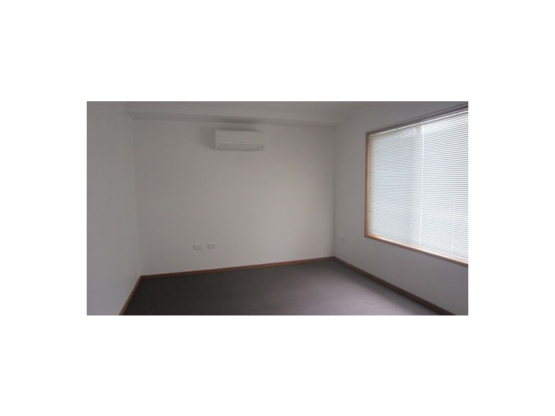 19 Alexander Street, Mount Hutton NSW 2290