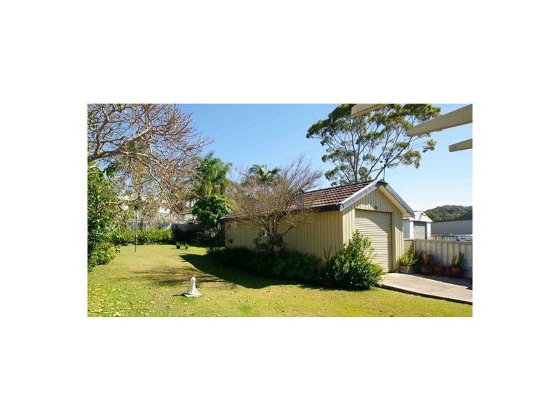 19 Alexander Street, Mount Hutton NSW 2290