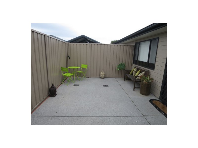7B Brandt Close, Belmont NSW 2280