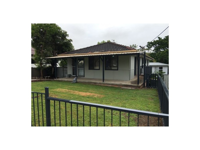 10 Mallee Street, Gateshead NSW 2290