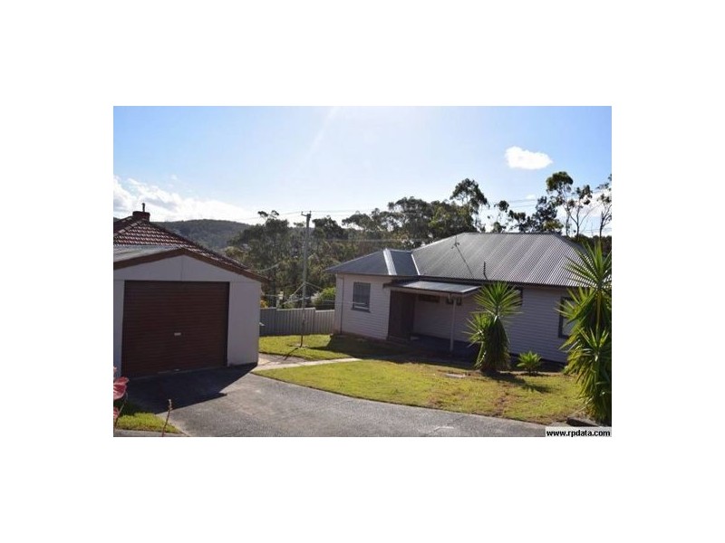 102 Old Belmont Road, Belmont North NSW 2280
