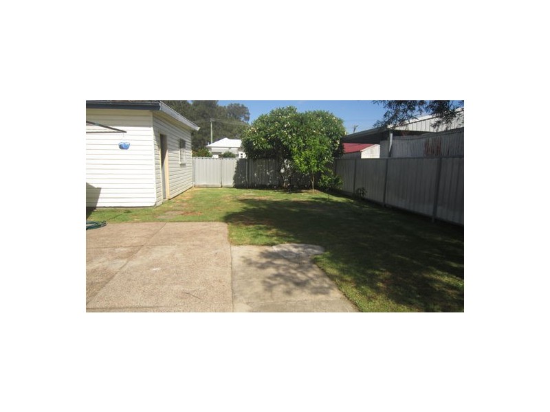 3 Mankilli Street, Blacksmiths NSW 2281