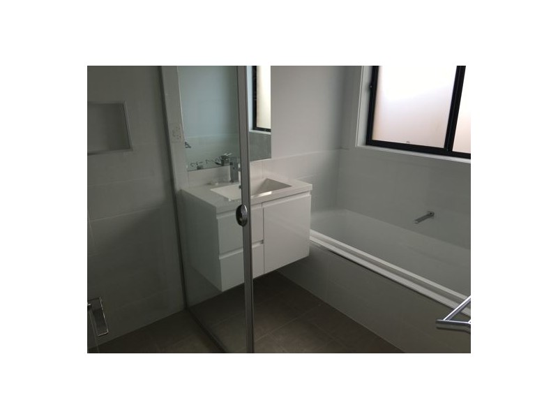 35 Polaris Avenue, Cameron Park NSW 2285