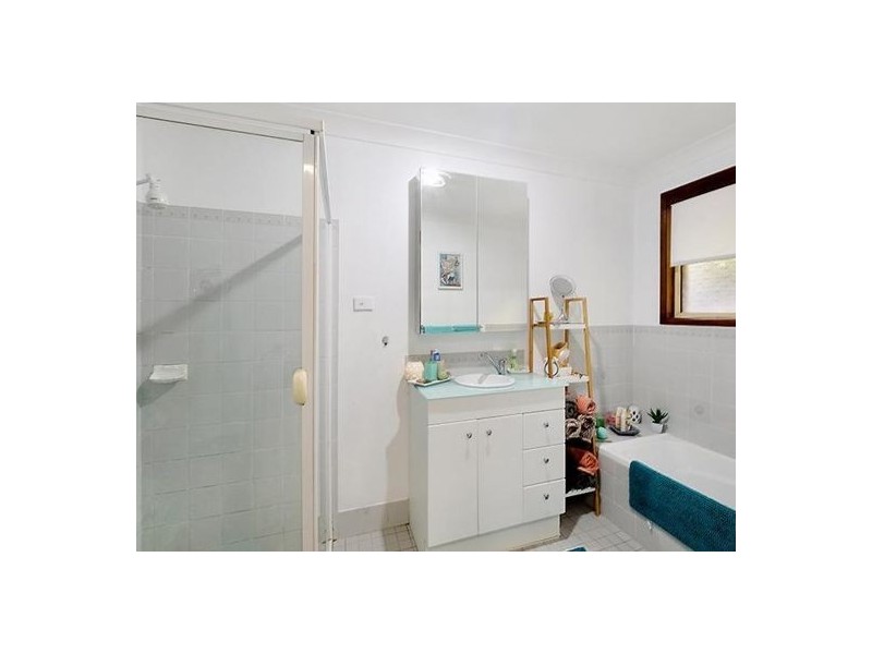 63 McElwee Drive, Tingira Heights NSW 2290