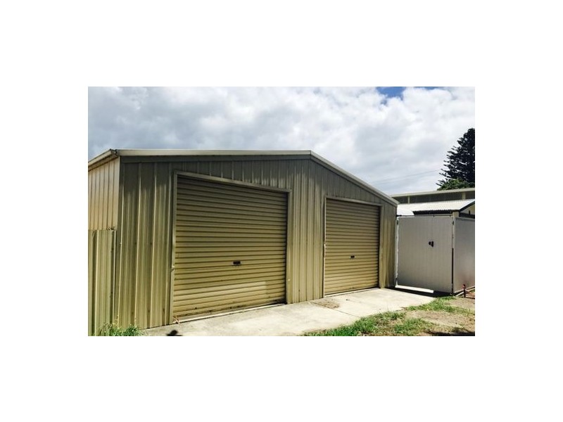 8 Elsdon Street, Redhead NSW 2290