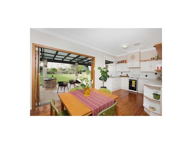 115 Wommara Avenue, Belmont North NSW 2280
